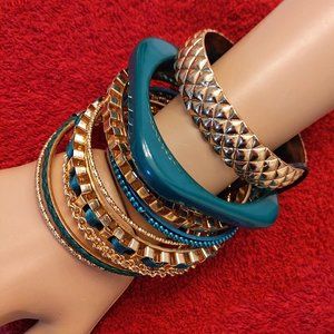 NWOT 9 Retro Gold Tone & Green Bangle Bracelets Metal Acrylic Beads Ribbon